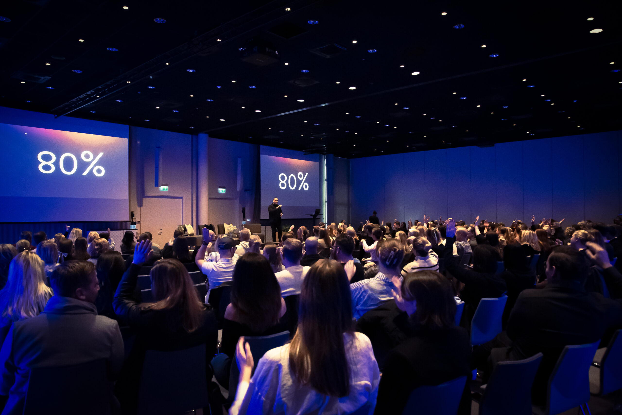 Magnus Brynestam, grundare av Grown, föreläser om hur moderna B2B-företag tar kontroll över sin tillväxt.